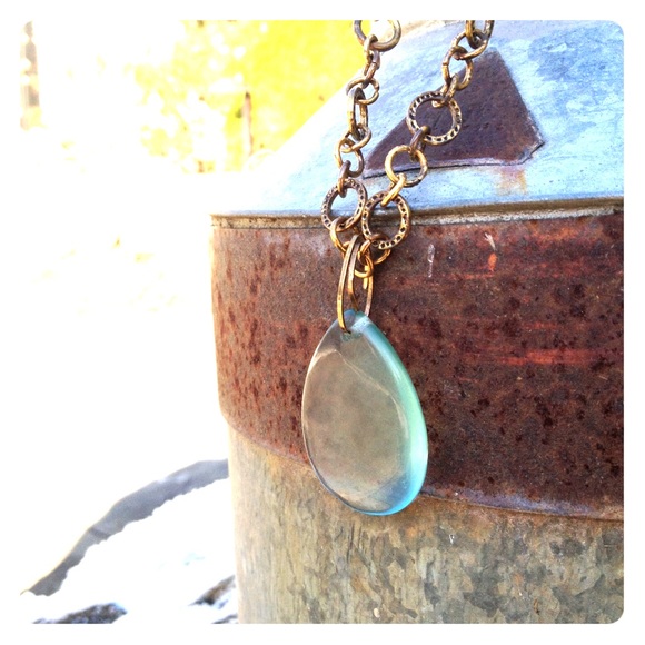 Handmade antique chain with glass pendant - Picture 1 of 5